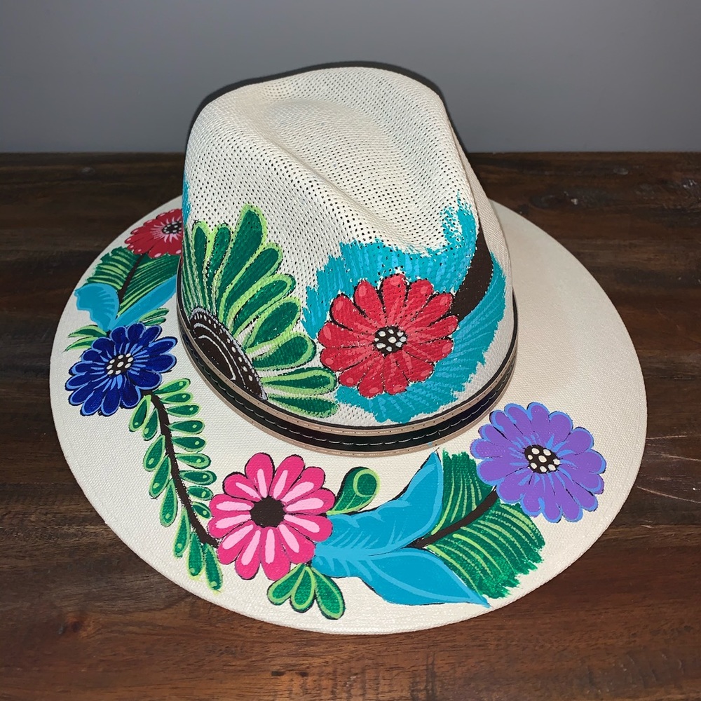 Women’s Hand Painted Mexican Sombrero Hat - Picture 5 of 13